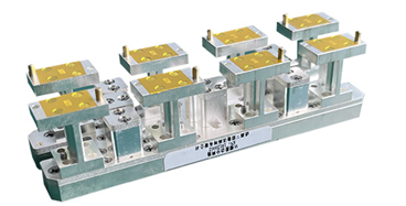 太赫兹波段1分8功分器